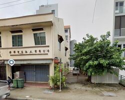 Sims Avenue (D14), Terrace #633035271